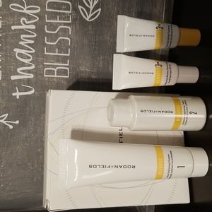 Rodan+Fields Reverse Travel/Mini Regimen